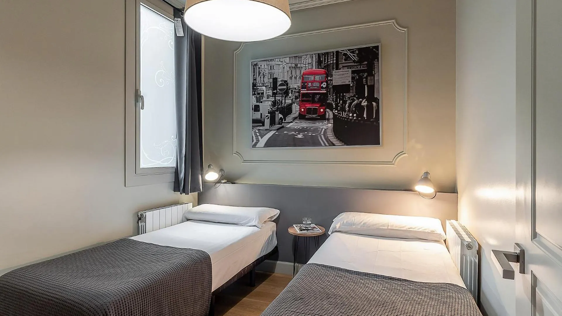2167 - Ab Casa Saltor Apartment Barcelona